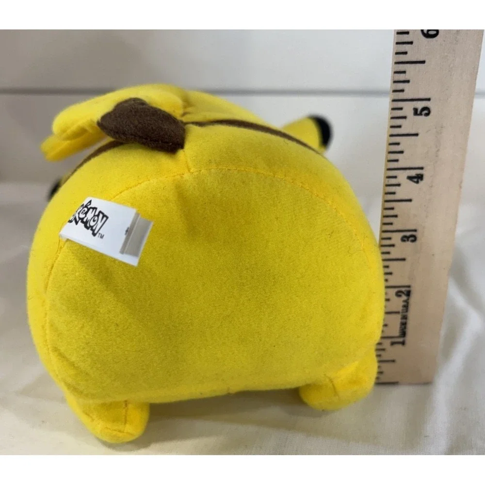 Pokemon Pikachu Plush Yellow 10